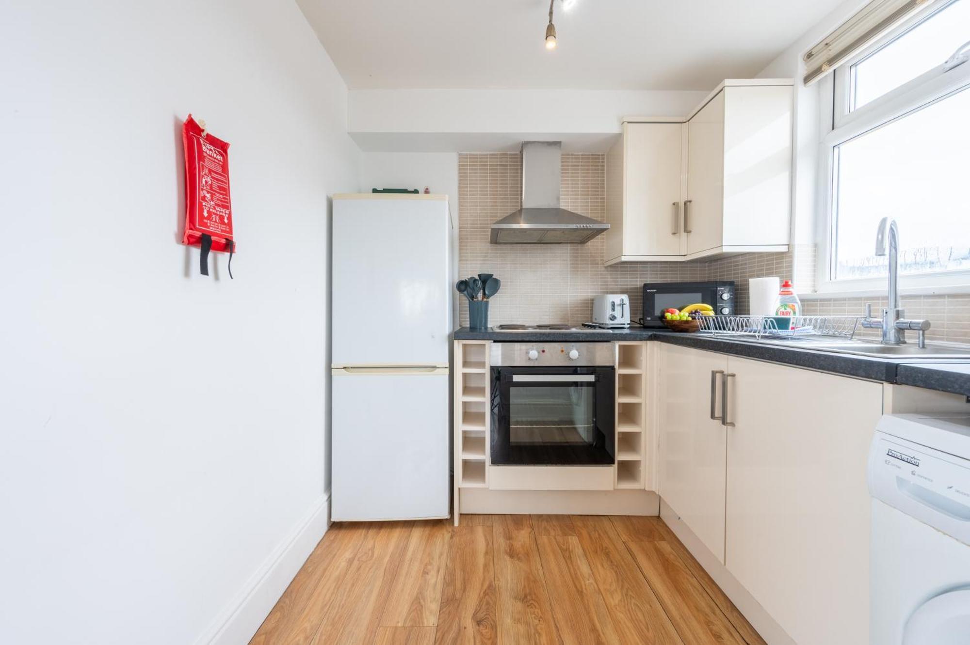 Apartment Horton Street By Ty Sa